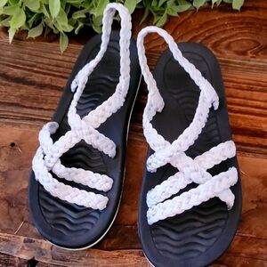 New MEGNYA Women's Sandals